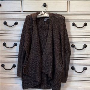 Knit sweater with pockets & hood